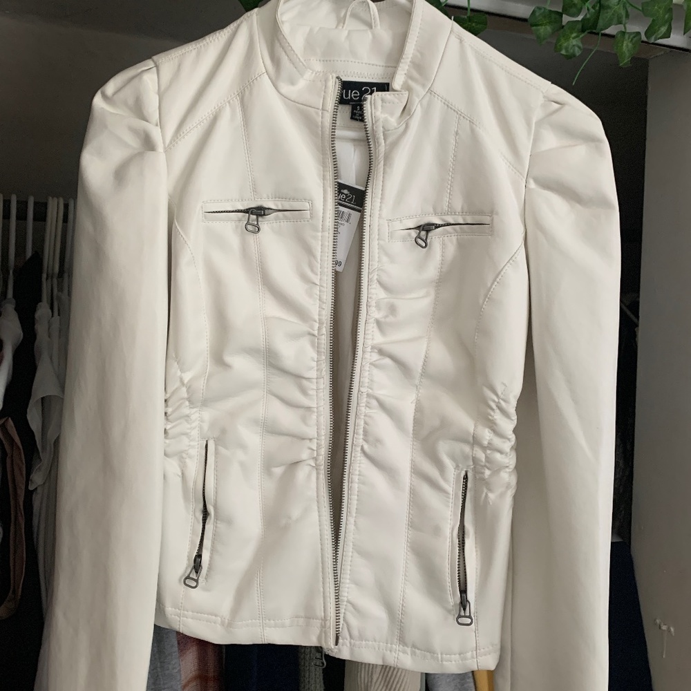 White faux leather jacket- Rue 21 Size S Small